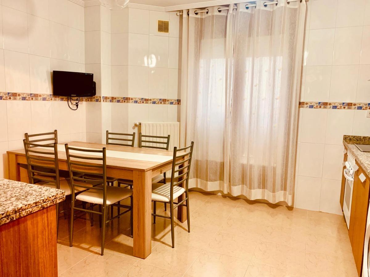 Apartament Alfaraz Avilés Zewnętrze zdjęcie